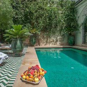 4* Riad & Laurence Olivier